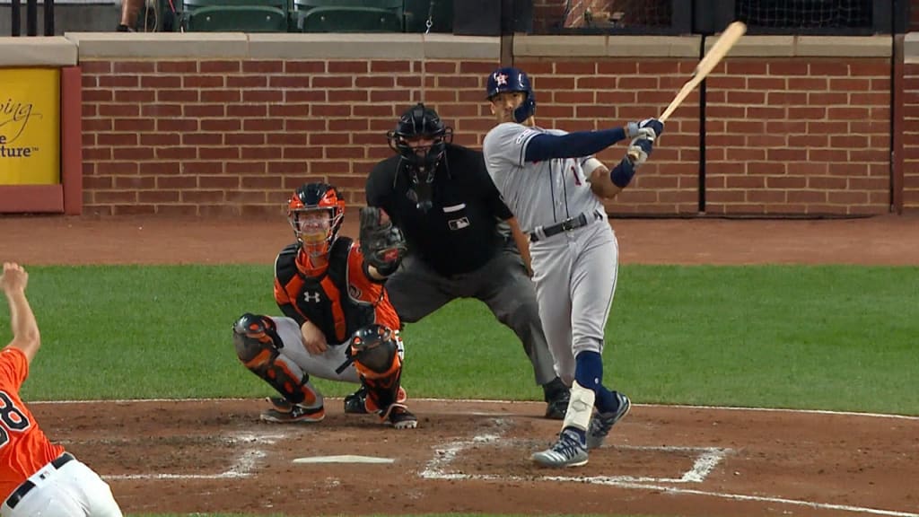 Jonrón solitario de Correa