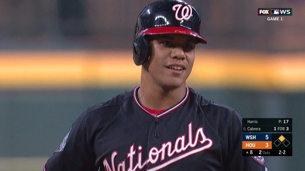 Soto se roba la 2da base