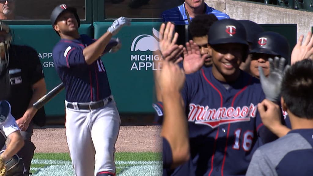 Must C: Mellizos llegan a 300 HR