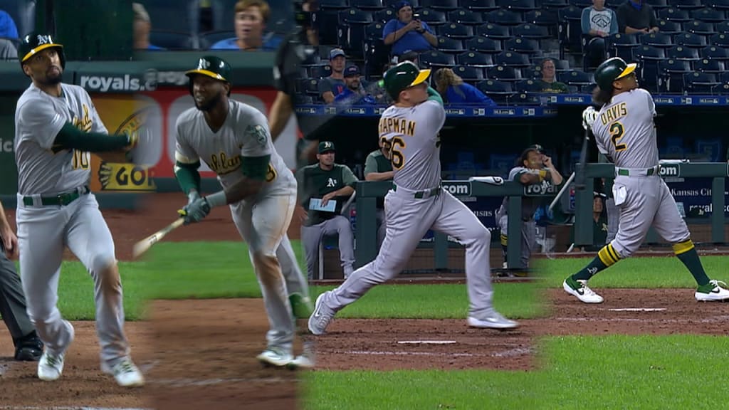 Atléticos conectan 4 jonrones