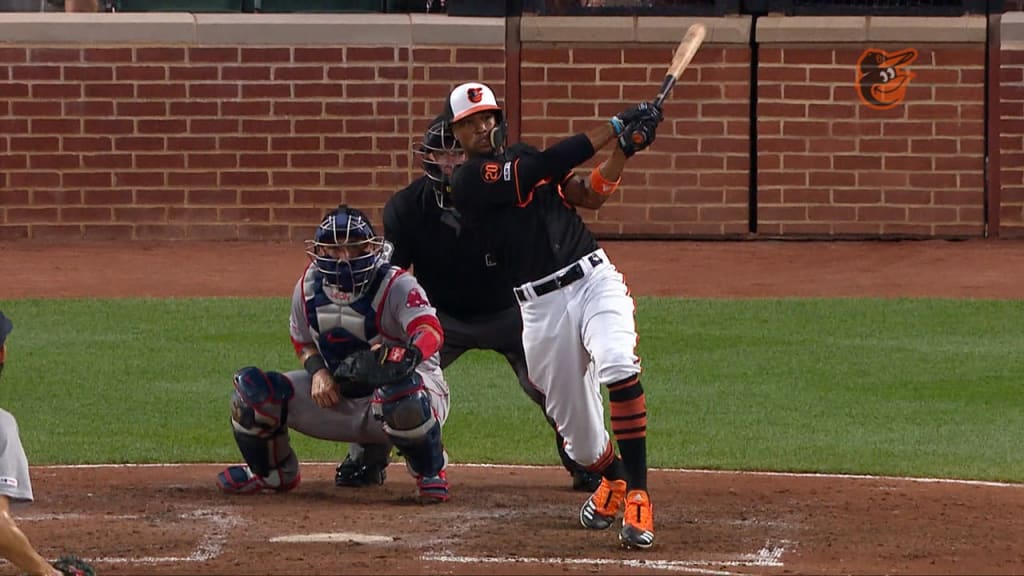 Broxton dispara bambinazo de 2 carreras