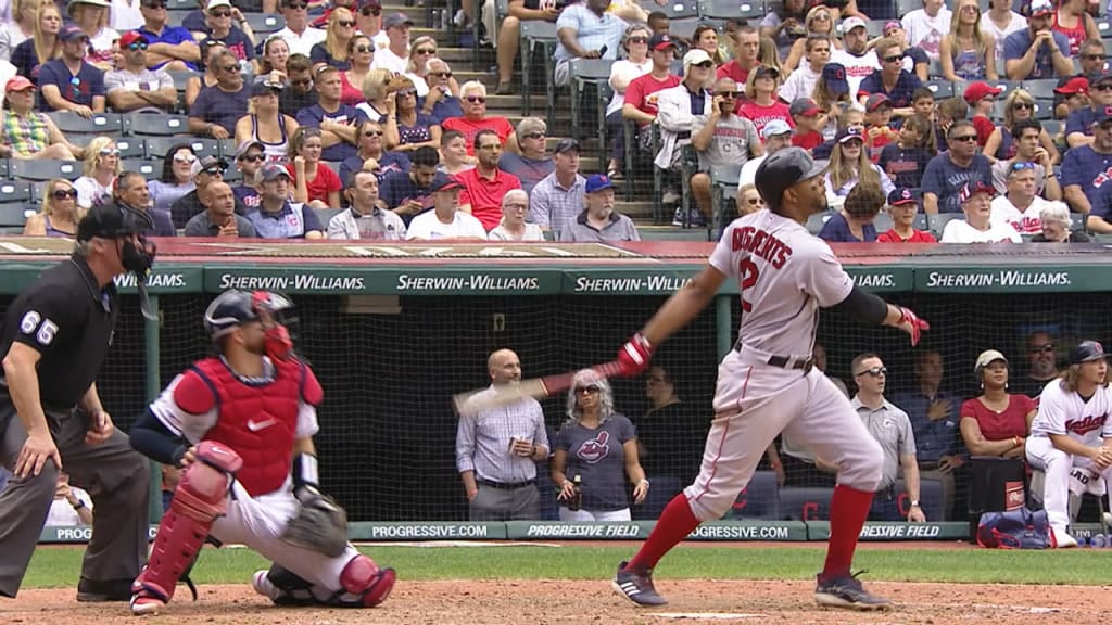 Bogaerts empuja tres con HR