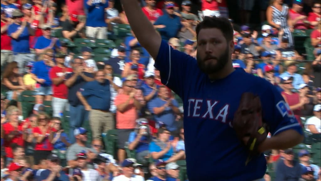 Lynn poncha 10 en 7.1 entradas