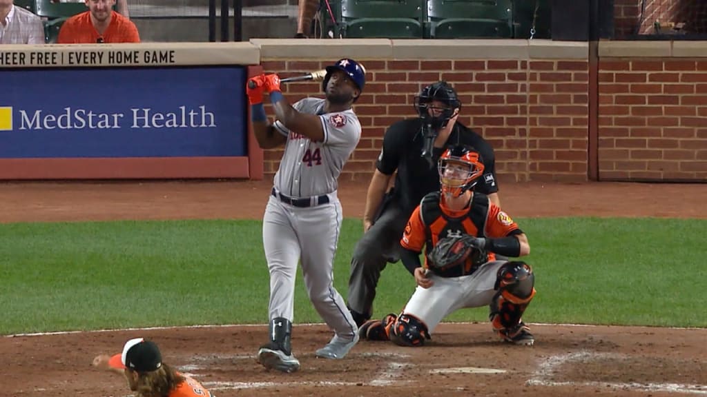 Alvarez's slam makes it 20-1