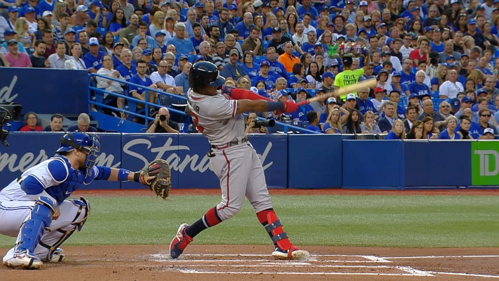 Acuña Jr. pega doblete de 2 rayas