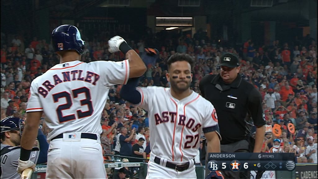 Altuve's career-high 25th homer