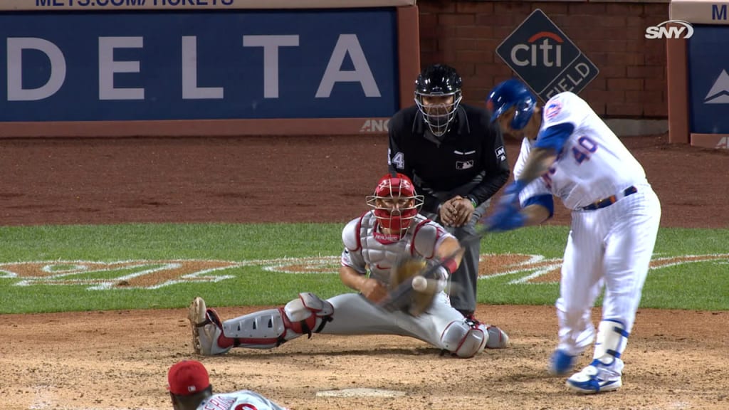 Ramos produce con sencillo