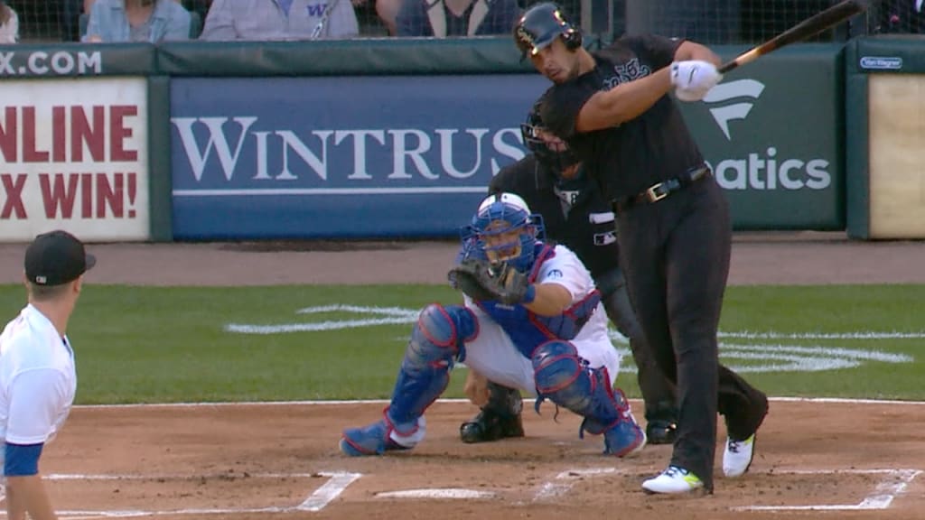 Abreu llega a 1,000 hits