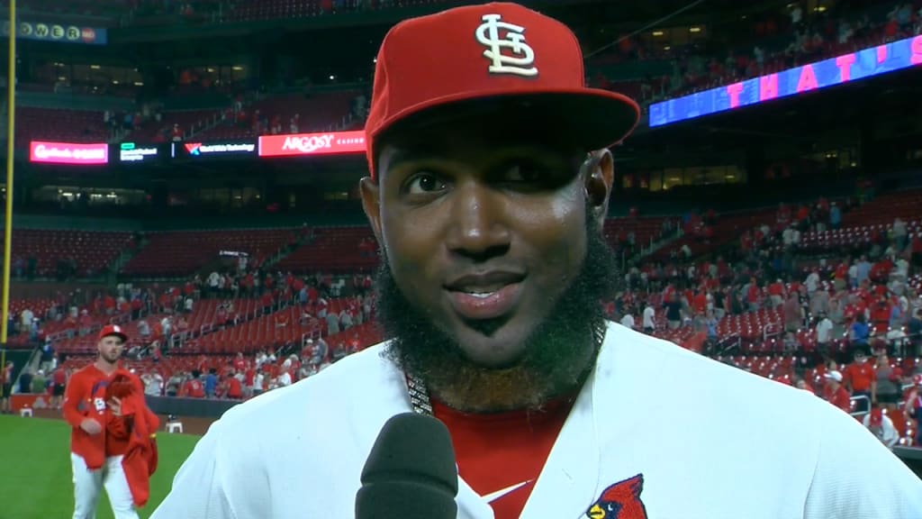 Ozuna lo hace todo en la victoria