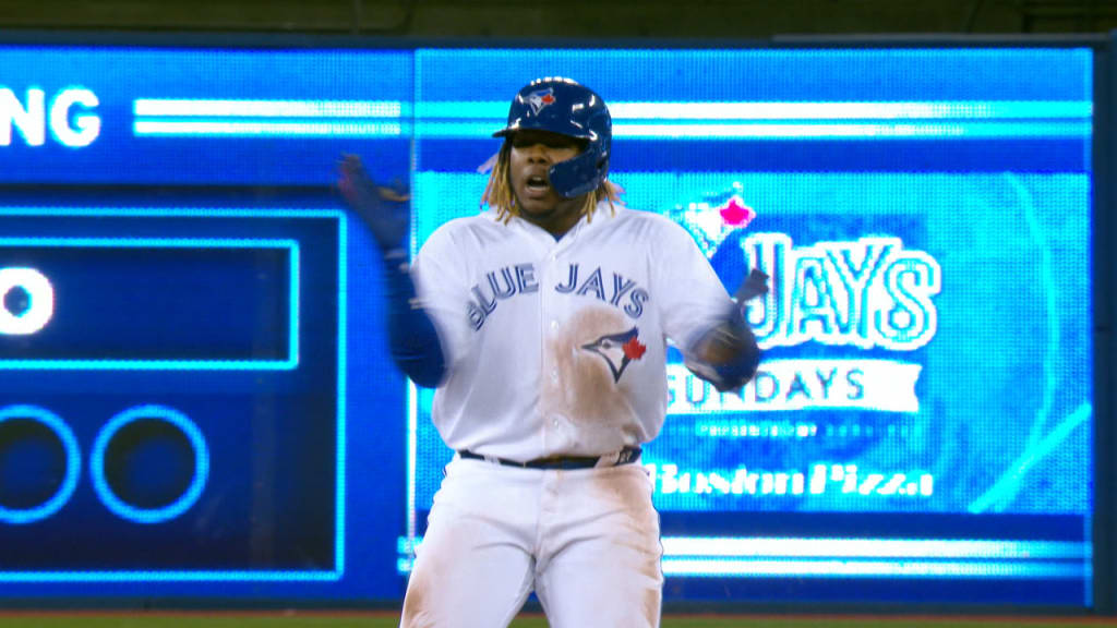 Vlad Jr. conecta su 1er hit en la MLB