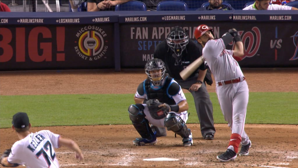 Suárez golpea su HR # 36