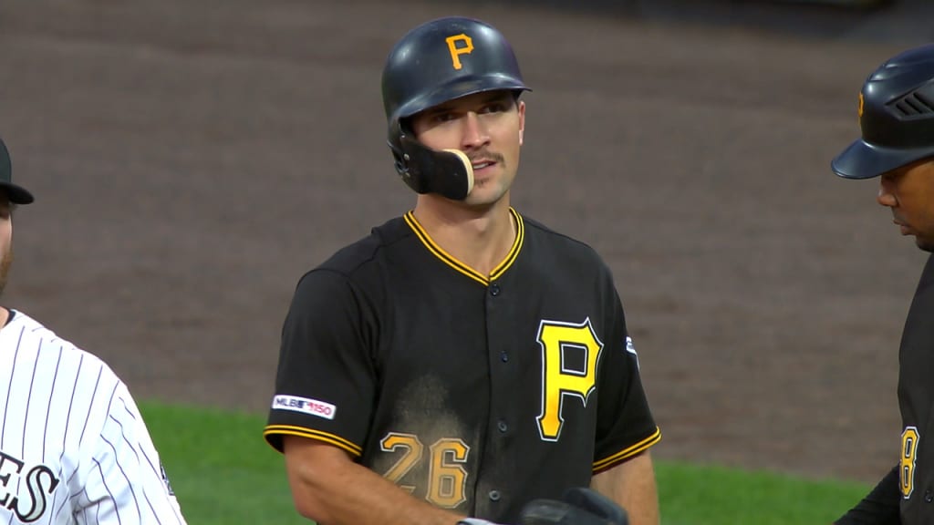 Frazier produce con sencillo