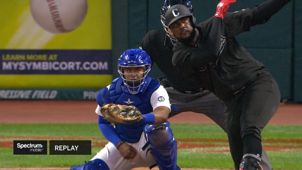 Reyes detona su HR #30