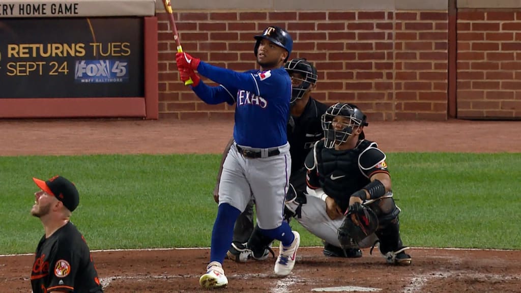 Calhoun suena 2do HR en el juego