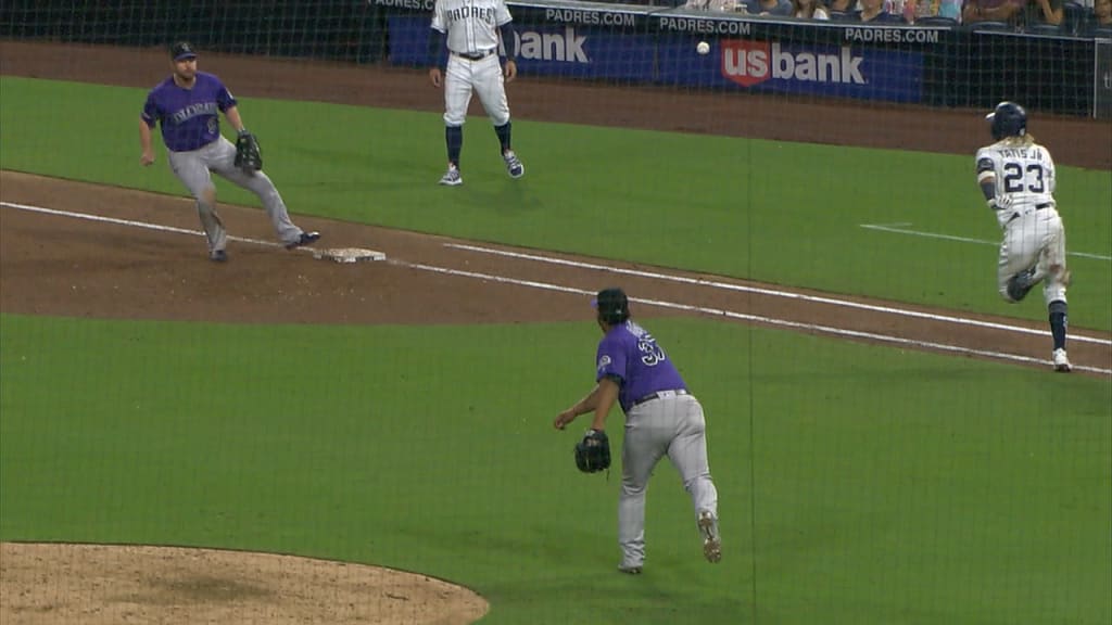 Urías anota tras mal tiro