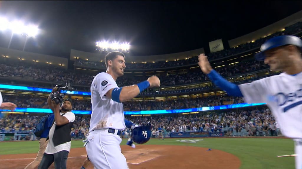 Dodgers dejan tendidos a D-backs