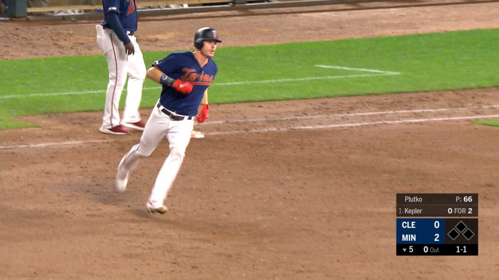 Kepler pega su HR 32