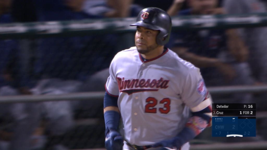 Cruz se vuela la barda