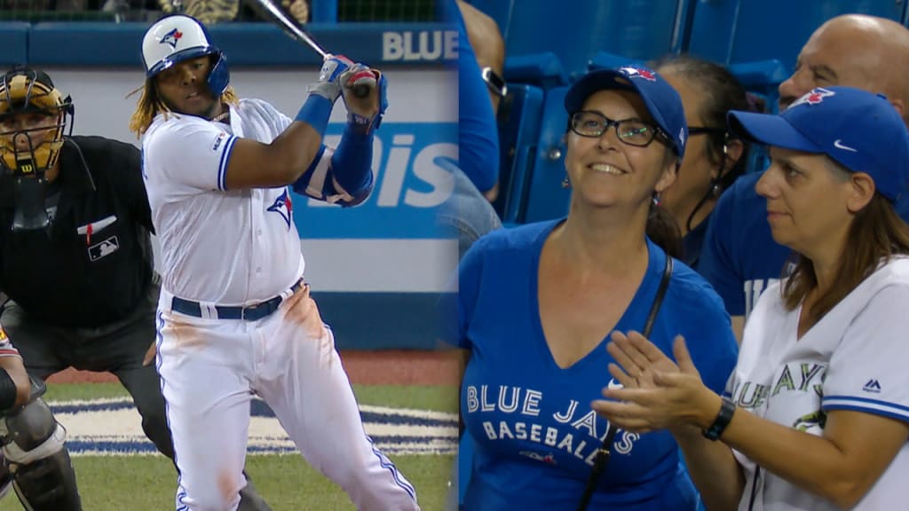 Vlad Jr. empata el juego en el 9no