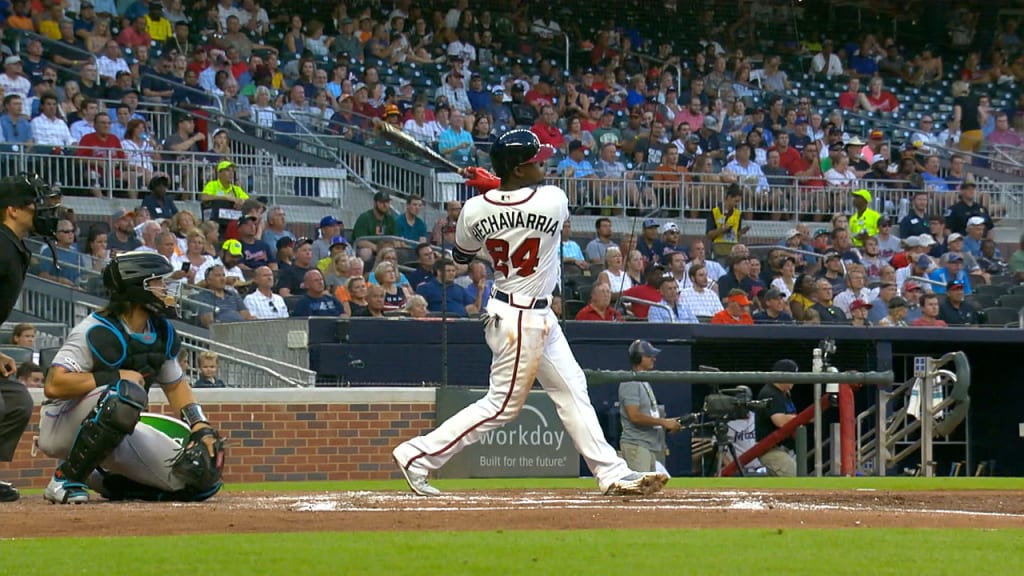 Hechavarría remolca dos con HR