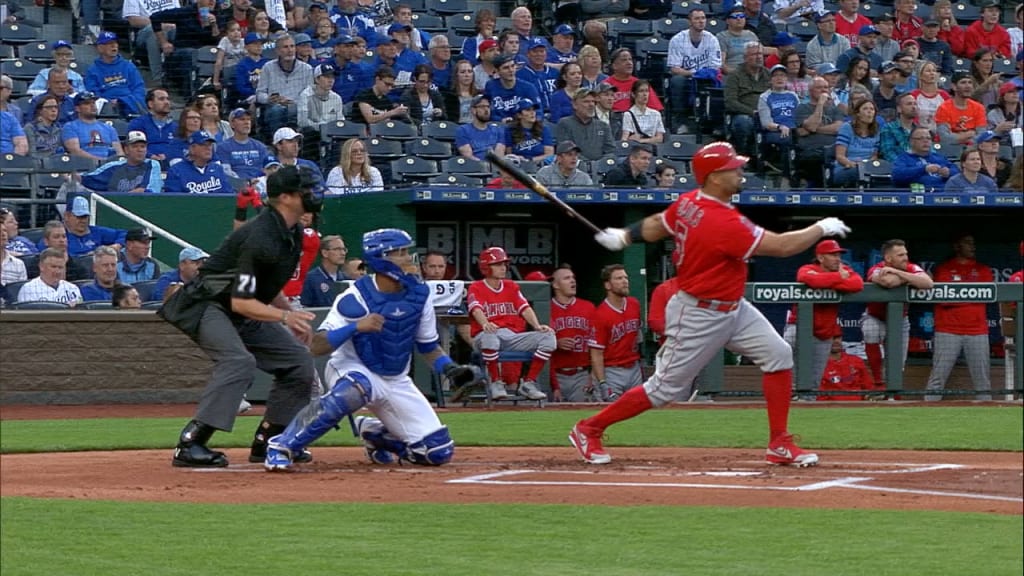 Pujols da HR, pasa a Gehrig 