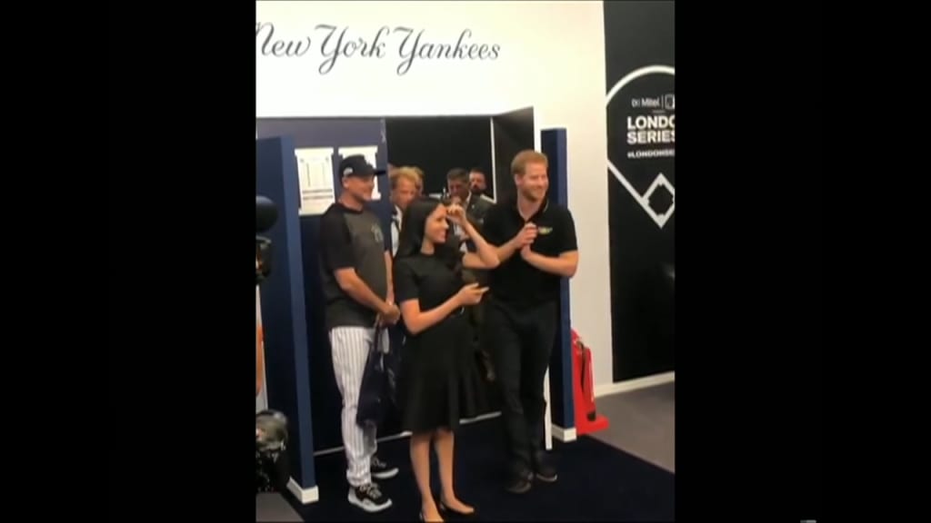 Realeza visita a los Yankees