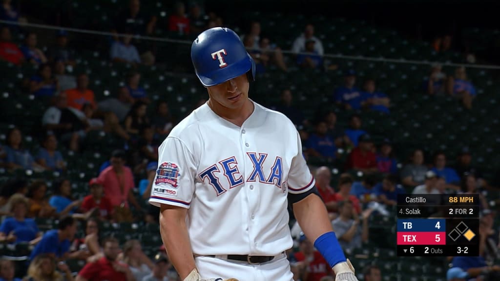 Castillo poncha a Solak