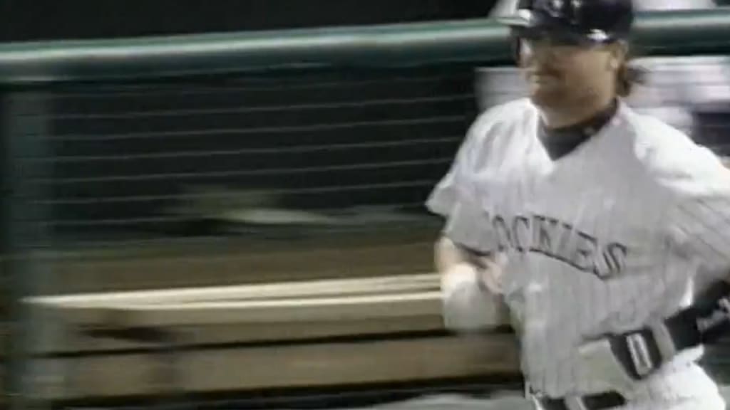 Walker's 49th home run of 1997