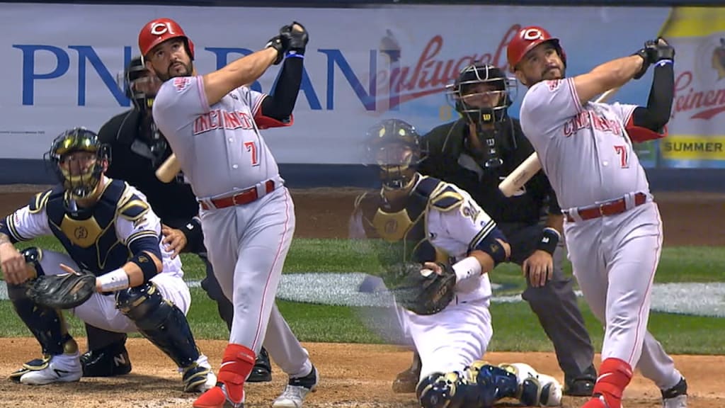 Juego de 2 jonrones de Suárez