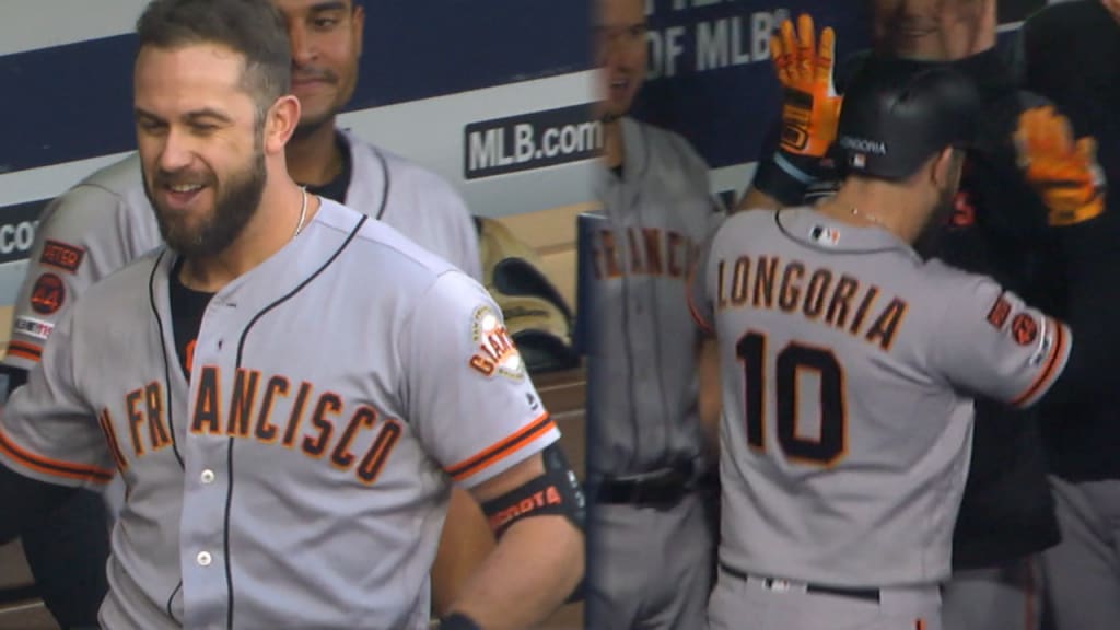 Longoria la saca dos veces