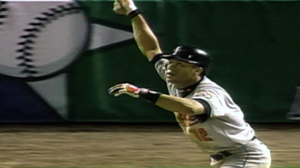 Alomar's three hits