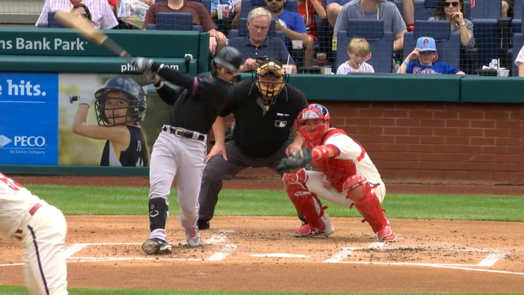 Díaz produce dos con HR