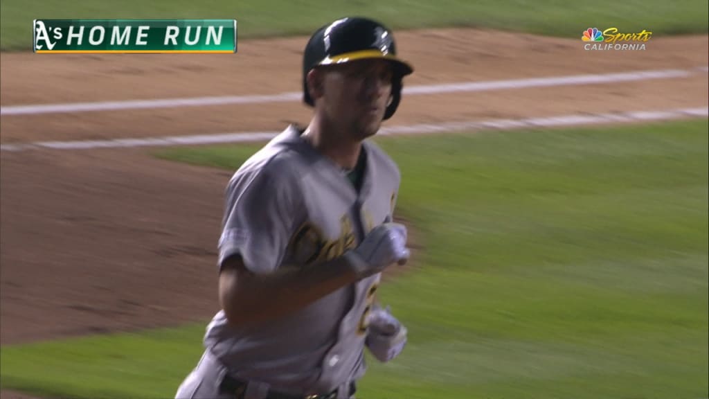HR de tres rayas de Piscotty