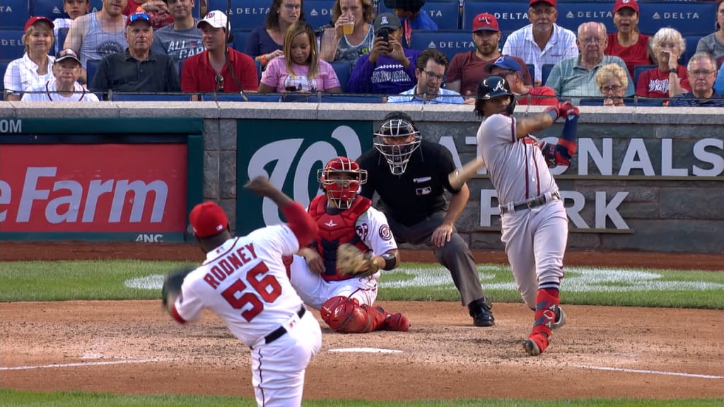 Acuña Jr. pega doble de dos carreras