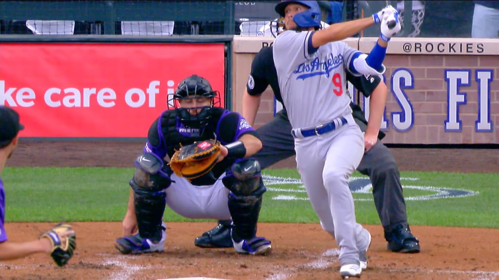 Negrón descarga bombazo solitario