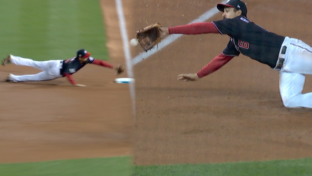 Tremenda atrapada deslizándose de Rendón