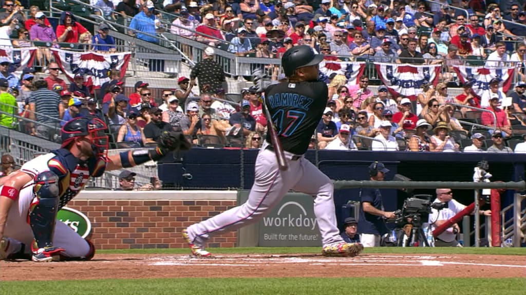 Jonrón solitario de Ramírez