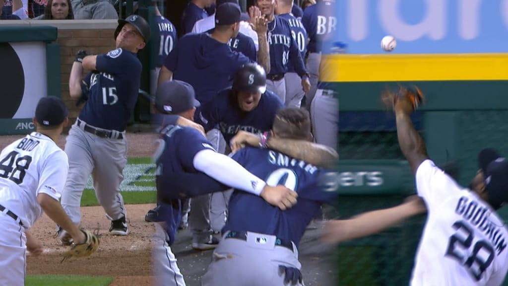 Seager batea 3 HR y empuja 6