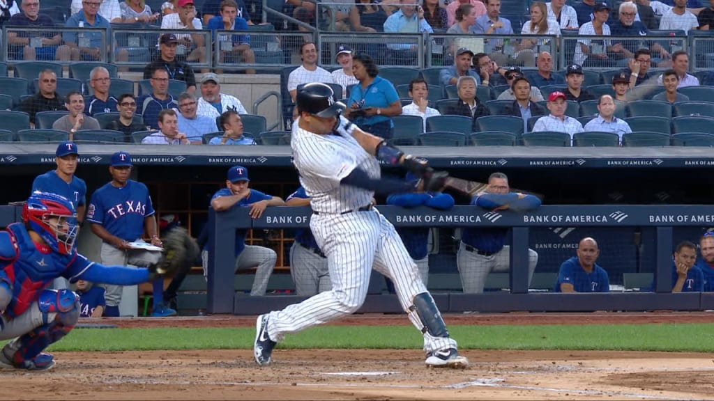 Sánchez suena HR de dos rayas