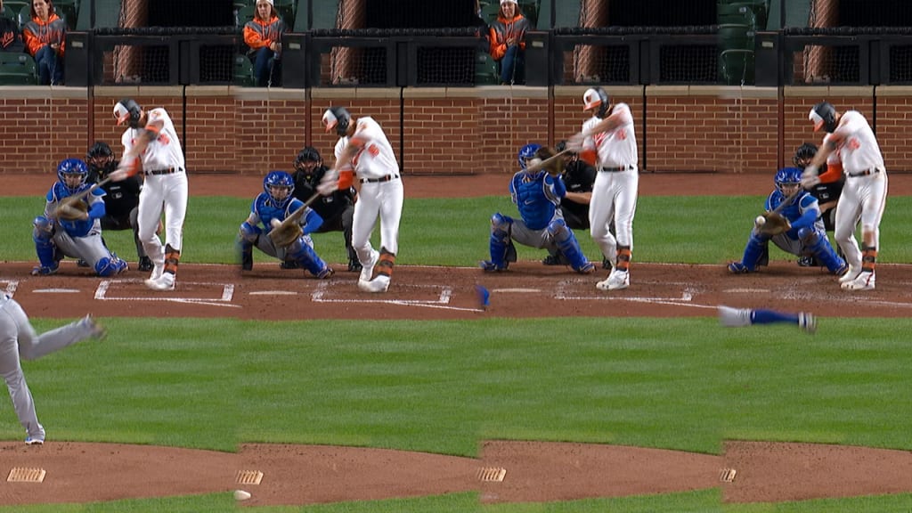 Gran jornada de Mancini contra Toronto