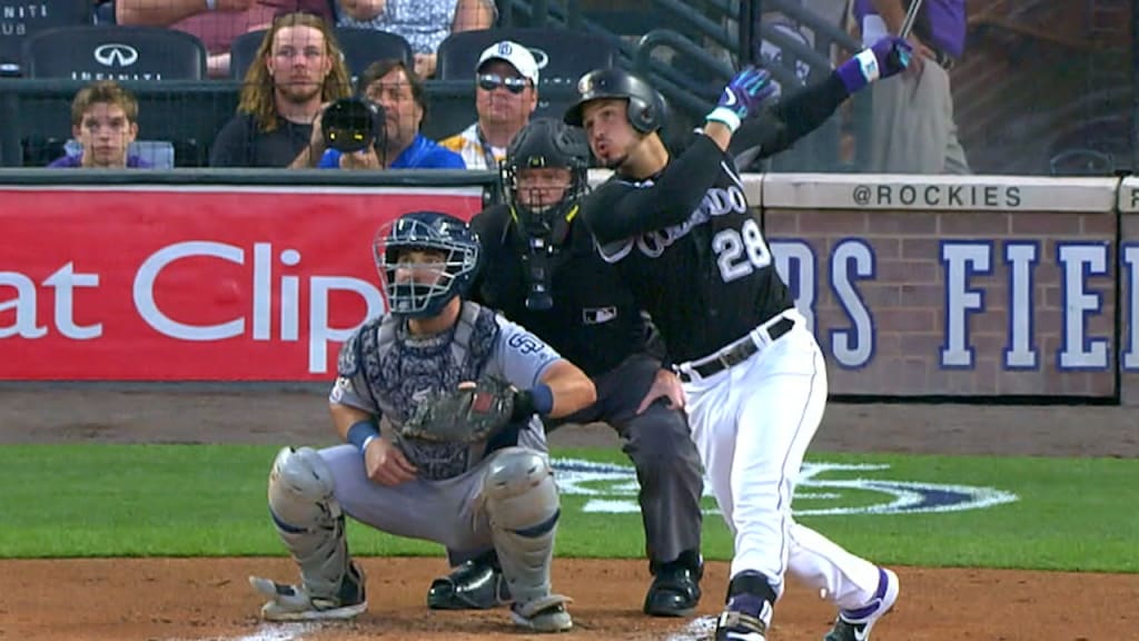 Arenado pega su 40to jonrón