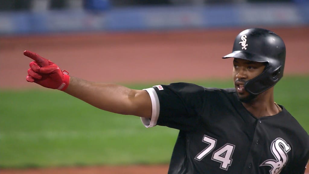 Jiménez bota el 2do HR y desempata