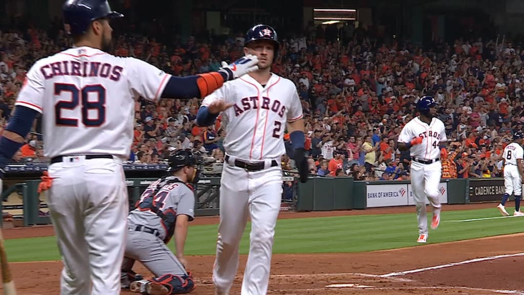 4 carreras de los Astros en la 1ra