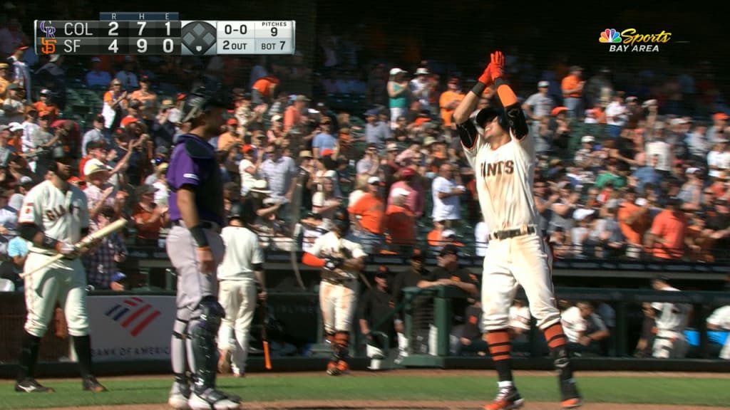 Dubón pega HR solitario