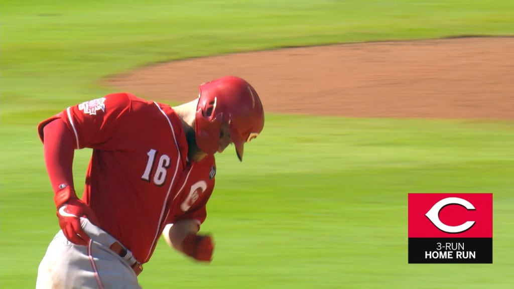 Rojos toman la ventaja con HR de 3 rayas de Barnhart