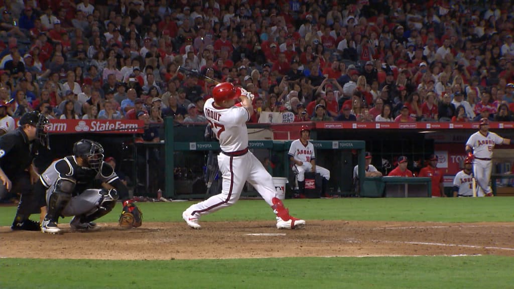 Hit de 2 carreras de Trout
