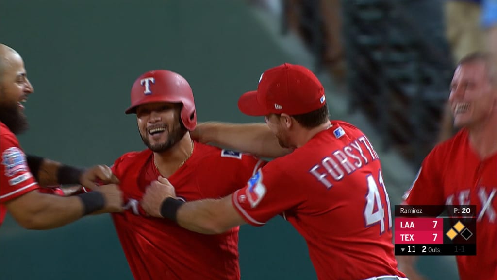 Kiner-Falefa batea hit de oro