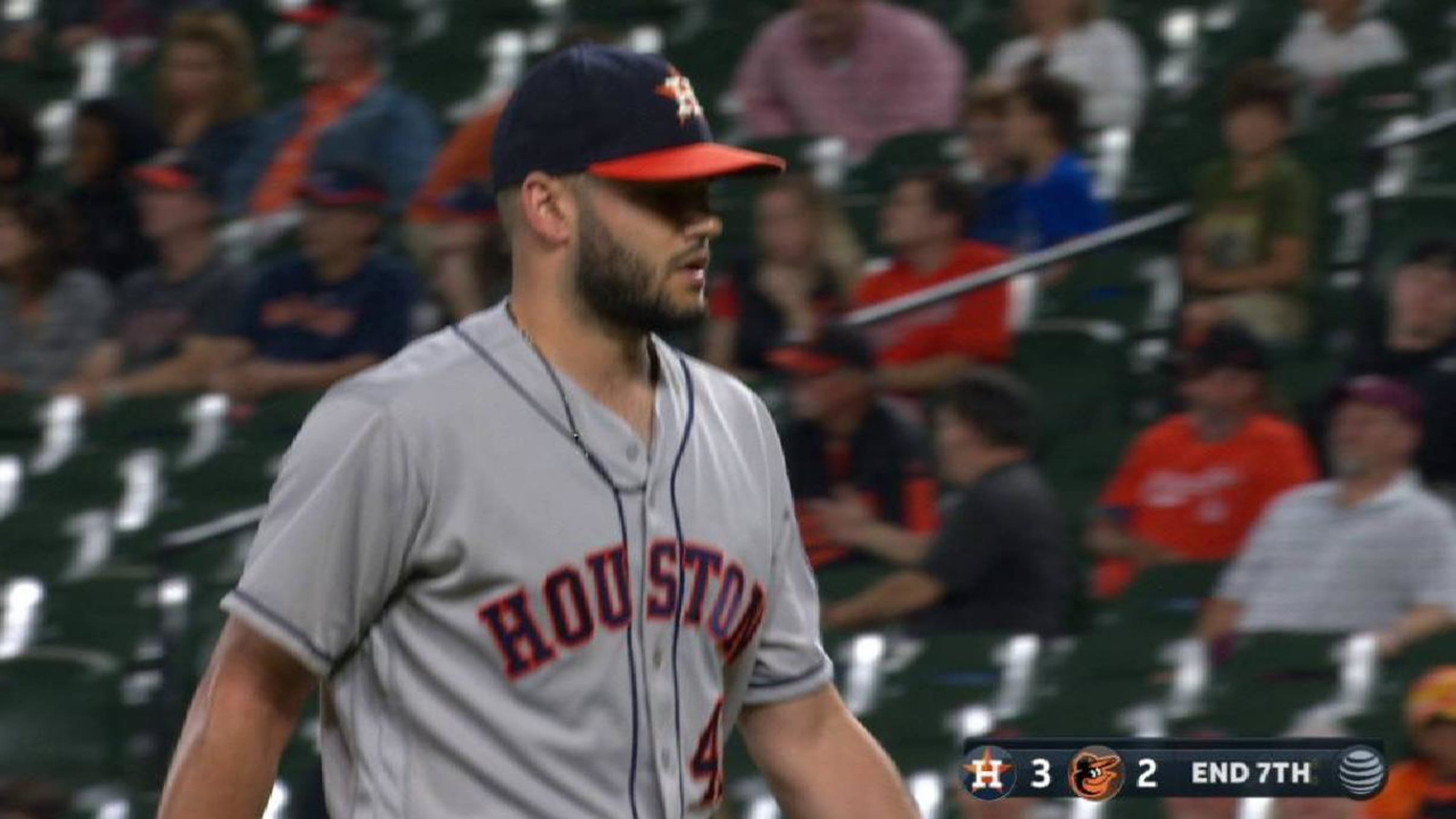 McCullers sale de problemas