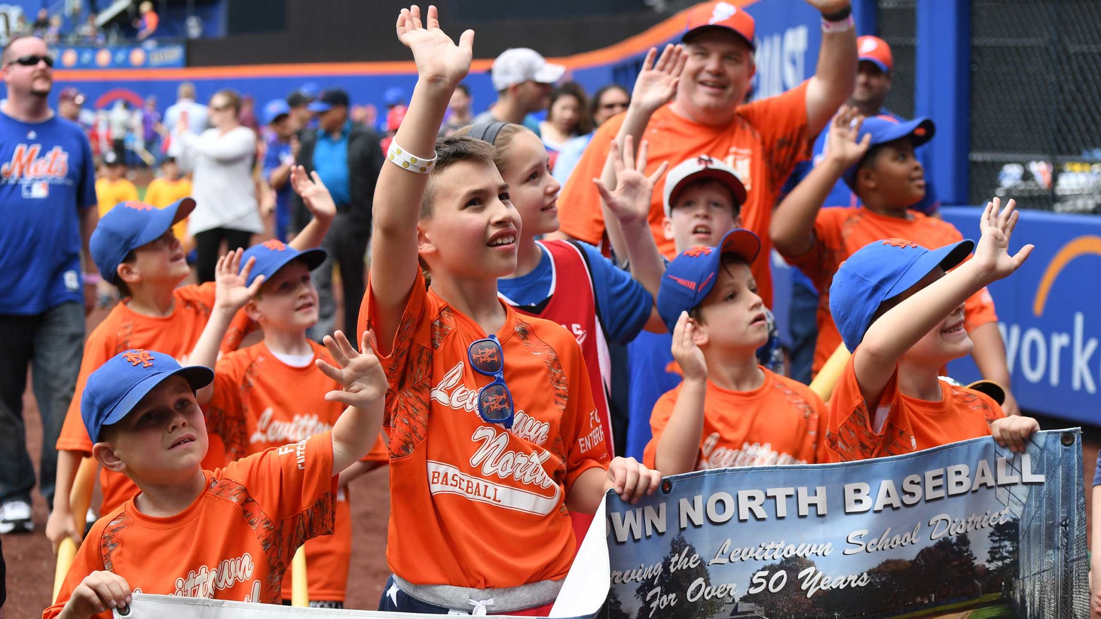 Members Of Sag Harbor/Bridgehampton Little League Take Part In New York Mets  Future Stars Program - 27 East