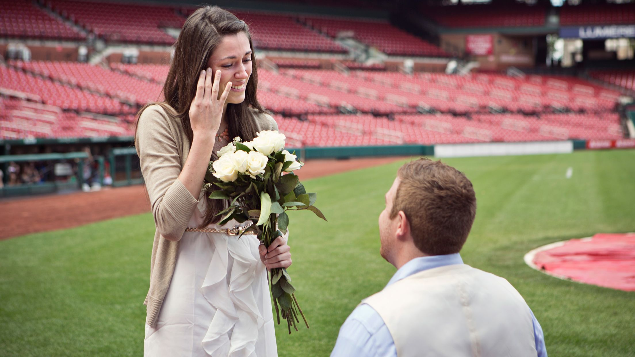 Busch Stadium Set Up for Cardinals Football Editorial Photography - Image  of sports, slide: 74159527